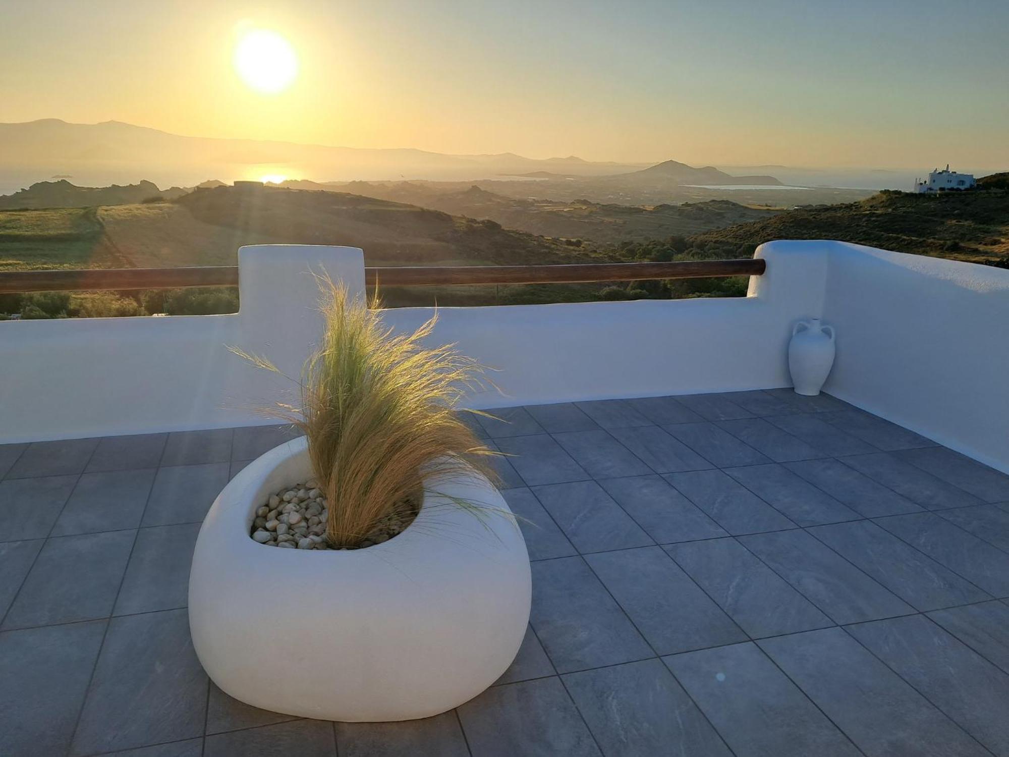Ariadne'S Crown Luxury Suites With Private Pool Vívlos Exteriér fotografie