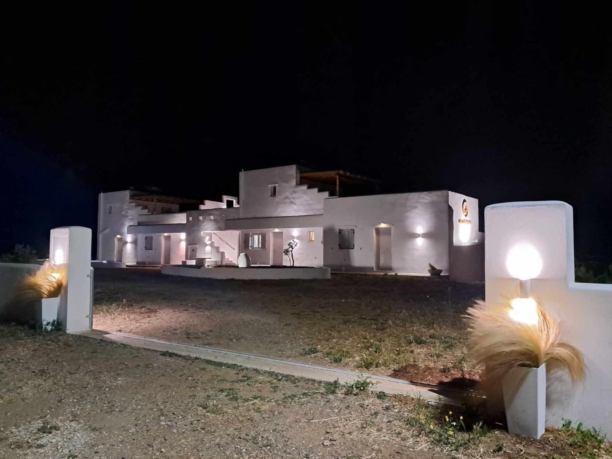 Ariadne'S Crown Luxury Suites With Private Pool Vívlos Exteriér fotografie